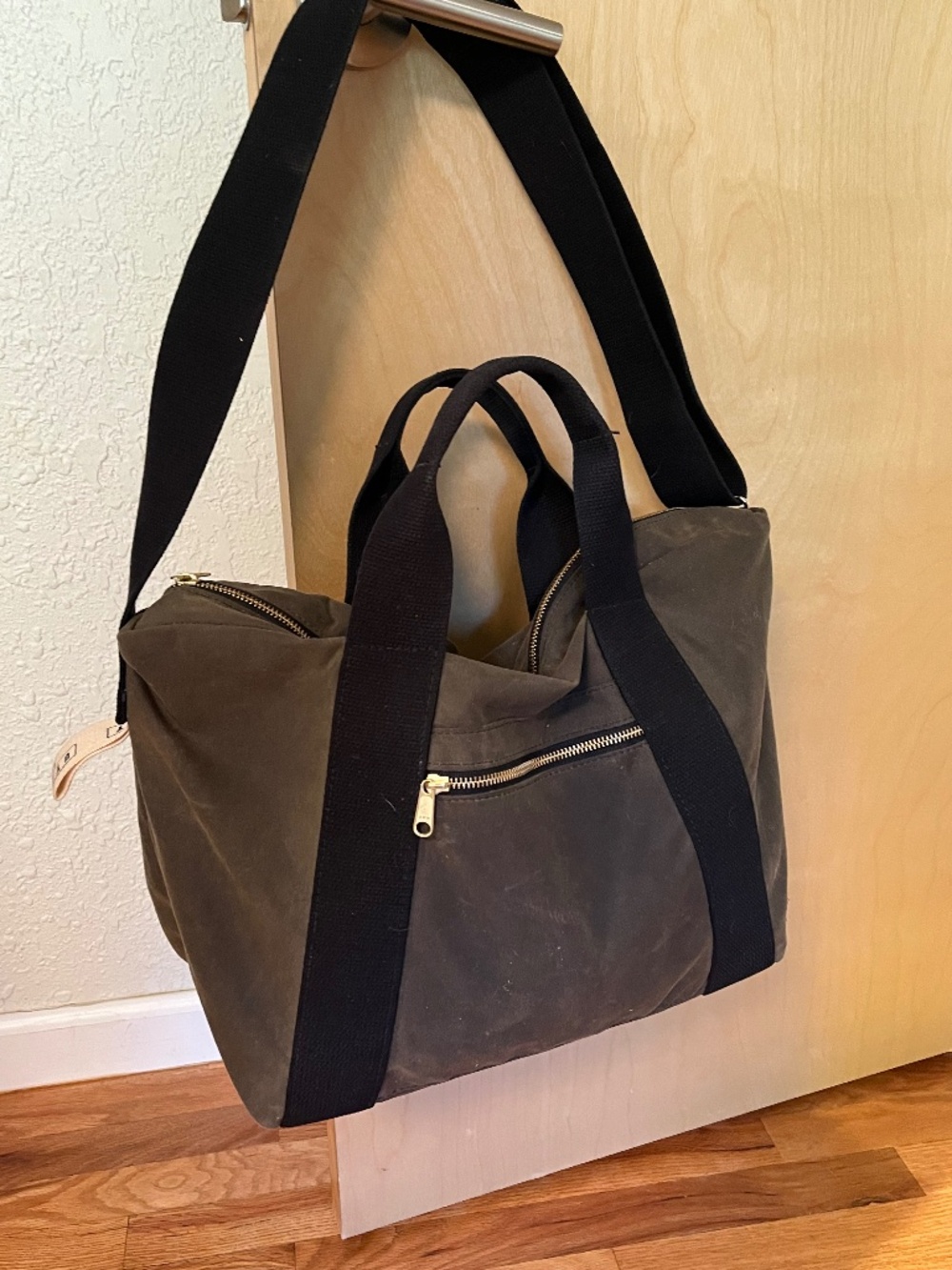 Utility Canvas waxed overnight bag